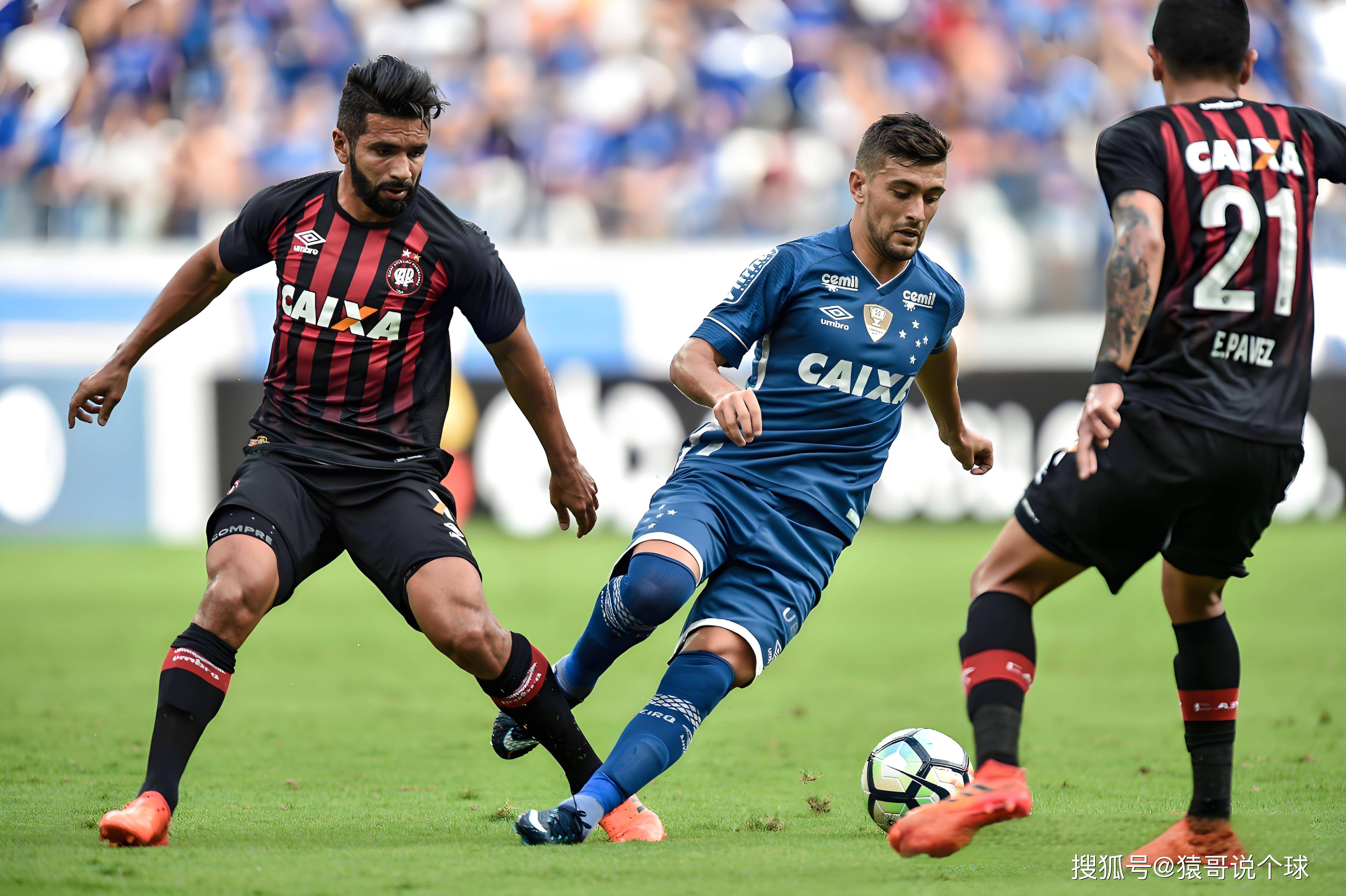 鹿岛鹿角大胜对手，晋级希望渐增()