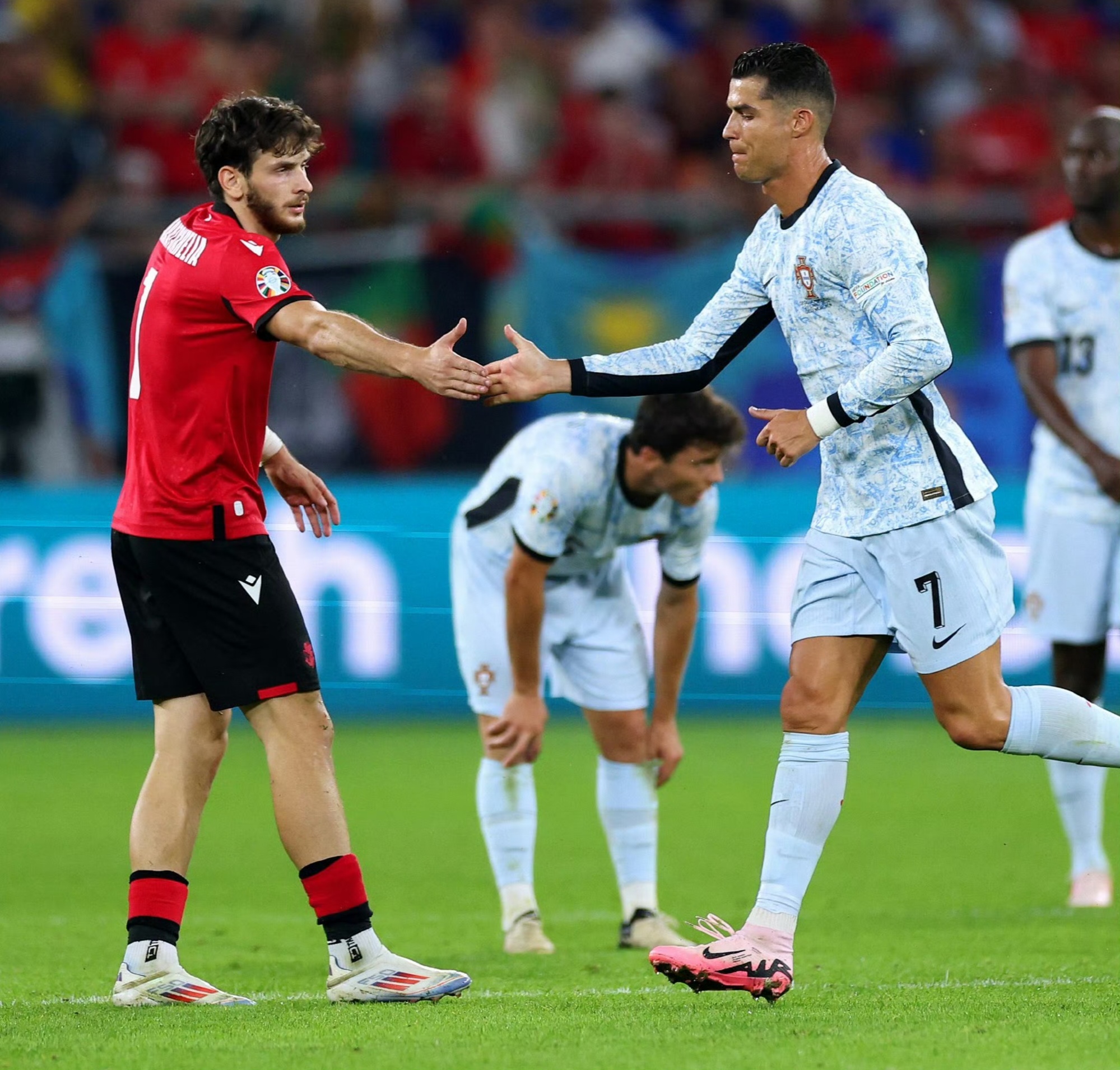 瑞士队主场平局，欧洲杯出线形势严峻()