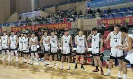 重庆男篮迎战劲旅，全力以赴备战(积极恢复调整国足全力以赴备战伊朗)