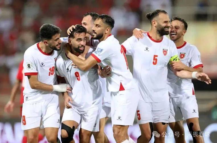 伊拉克球队在亚洲足球联赛中获得第二名()