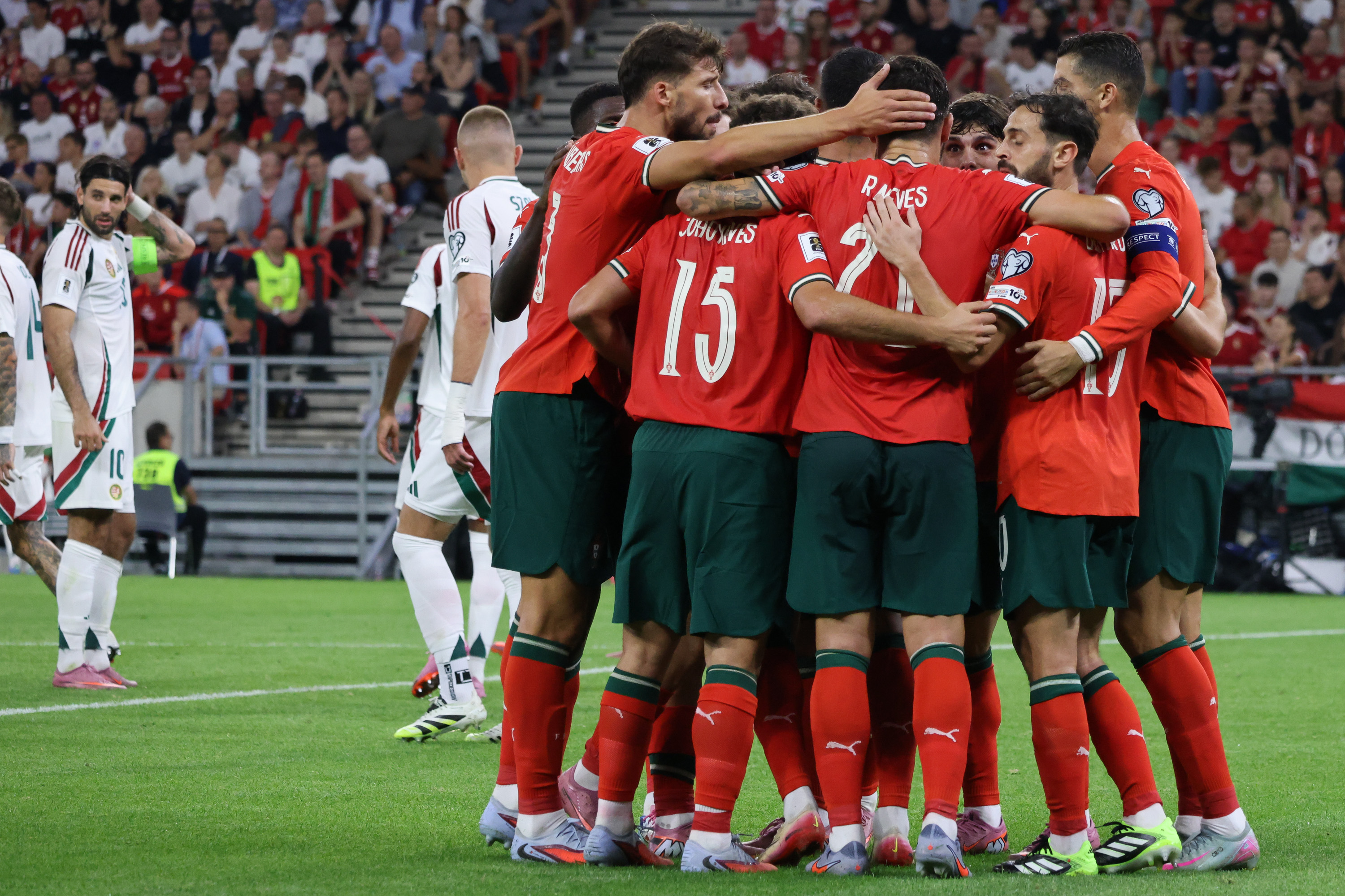 葡萄牙豪门背水一战，神勇晋级欧冠八强()