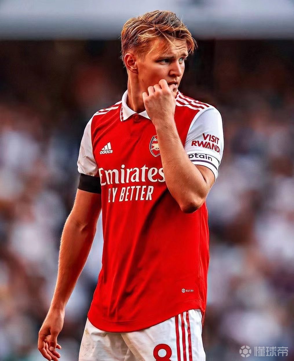 挪威-艰难获胜斯洛文尼亚，积分榜居前()