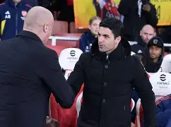 门兴格拉德巴赫主帅连胜，球队逐渐找回状态()