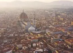 意大利豪门佛罗伦萨球员备战新赛季()