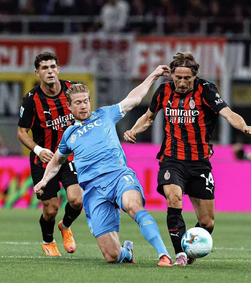 米兰市长支持AC米兰收购国米，实现联盟()