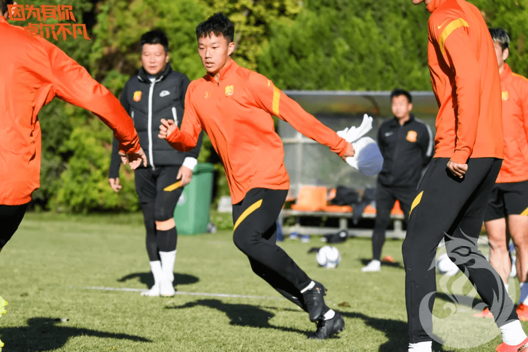 河北队全力备战下轮较量，积极备战()